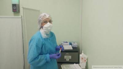 Петербургские врачи проверили на коронавирус 43 тысячи горожан за сутки