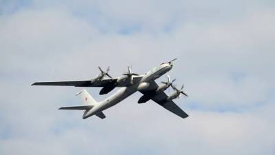 Ту-142 выполнили полёт над Северным Ледовитым океаном