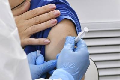 Вирусолог спрогнозировал частоту вакцинации от COVID-19 для россиян