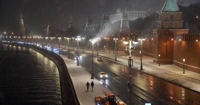 Москвичам предрекли сильный снегопад