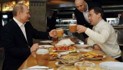 Путин продлил запрет для россиян кушать продукты из Украины, Европы и США
