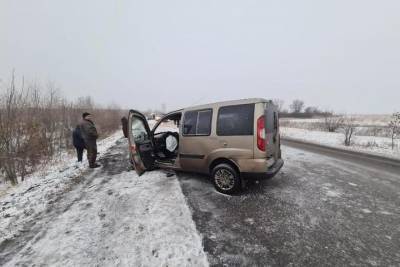 На трассе в Ростовской области 38-летний мужчина погиб в лобовом ДТП