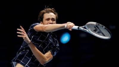 Кафельников отреагировал на победу Медведева над Надалем на Итоговом турнире ATP