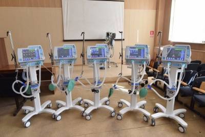 В Якутию поступили 64 аппарата искусственной вентиляции легких