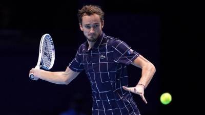 Теннисист Даниил Медведев впервые вышел в финал итогового турнира АТР в Лондоне
