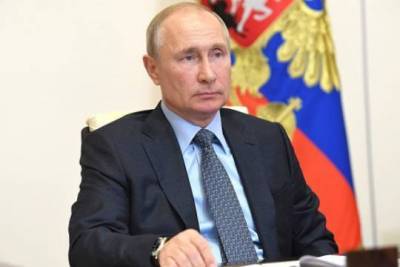 Путин указал на риск девальвации национальных валют