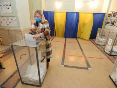 В ЦИК назвали явку на местных выборах в Украине на 13.00