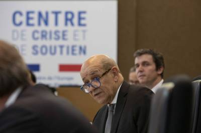 Глава МИД Франции: Очень важно решить вопрос с выводом из Карабаха сирийских наёмников