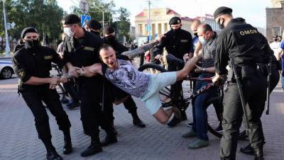 В Беларуси за время протестов задержали более 30 тысяч человек
