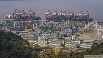 Китайский порт в провинции Чжэцзян увеличил оборот углеводородов