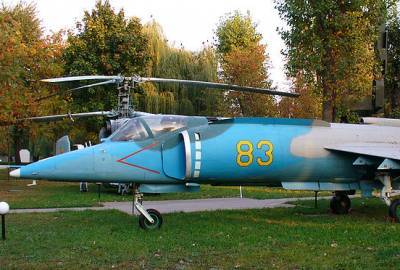 Украинский летчик Александр Лиходид рассказал о распродаже военной авиации страны