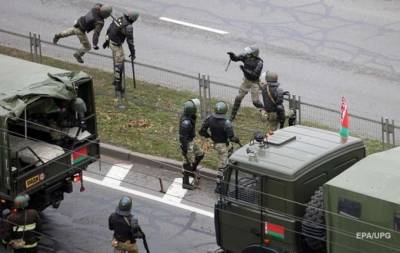 В Беларуси силовики задержали около полсотни человек