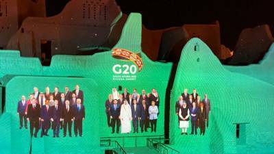 Лидеры стран G20 договорились сотрудничать в борьбе с пандемией
