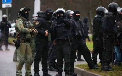 В Беларуси задержали более 350 человек, понадобилась "скорая"