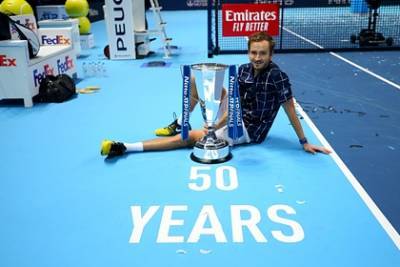 Выигравший Итоговый турнир ATP россиянин Медведев раскрыл дальнейшие планы