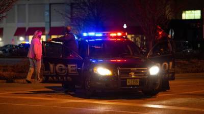 В Висконсине задержали подозреваемого в стрельбе в ТЦ подростка