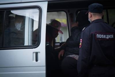 В Новосибирске транспортная полиция отказалась платить переводчику