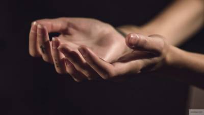 Врач Едемский: использование кремов поможет защитить кожу рук при пандемии