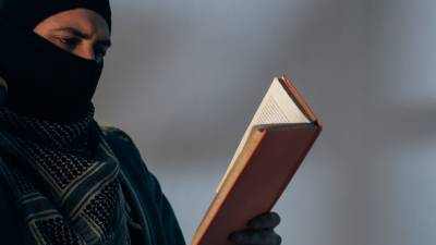 Пять запрещённых религиозных книг в Казахстане. Почему и как их авторы извращают религию?
