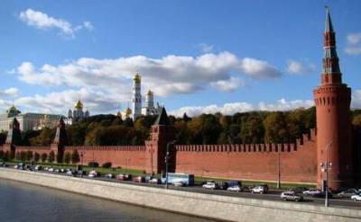 РБК: В Кремле обсуждают смену главного «единоросса» в Государственной думе