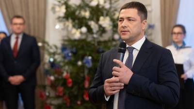 В Псковской области не будет новогодних ёлок в школах и детских садах