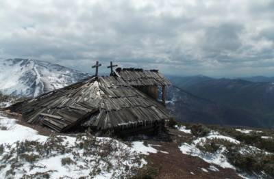 Старинная хижина в Карпатах на высоте 1600 метров: уникальной находке нет равных
