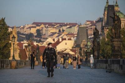 В Чехии решили смягчить карантин
