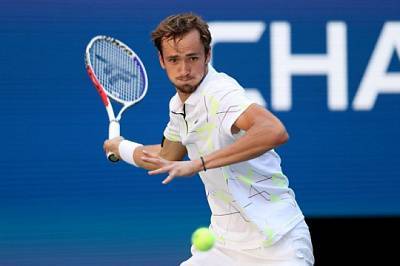 Медведев впервые победил на итоговом турнире ATP