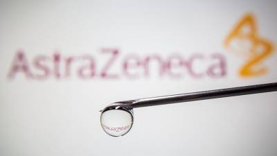 Разработчик заявил об эффективности в 70% вакцины от AstraZeneca