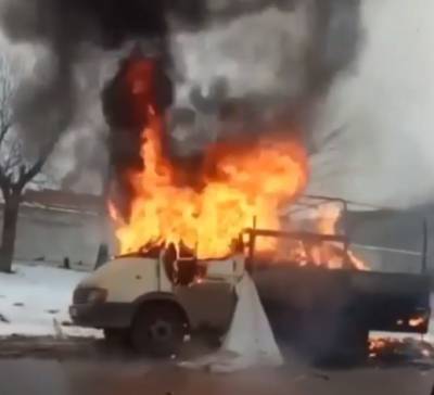 В Кемерове пожар в «ГАЗели» сняли на видео