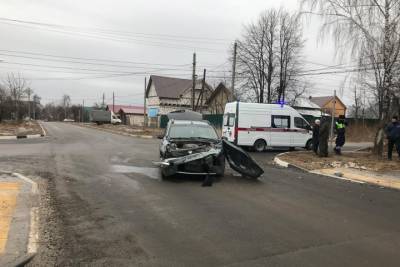 В ДТП на улице Добролюбова в Рязани пострадали два человека