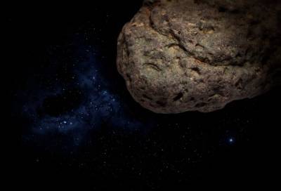 На Землю надвигается потенциально опасный астероид
