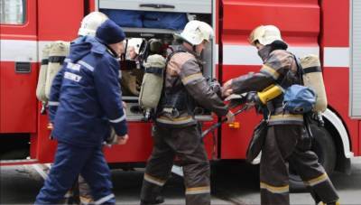 Масштабный пожар вспыхнул на Харьковщине, съехались спасатели: первые подробности ЧП