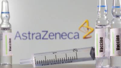 Глава минздрава Британии оценил эффективность вакцины AstraZeneca