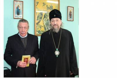 Мать Михаила Ефремова попросила митрополита Белгородского присмотреть за сыном