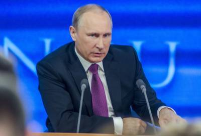 Путин подписал закон об отмене плоской шкалы налогообложения