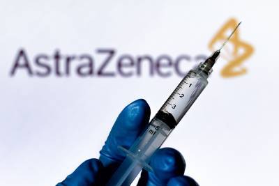 AstraZeneca оценила эффективность своей вакцины против COVID-19 в 70%