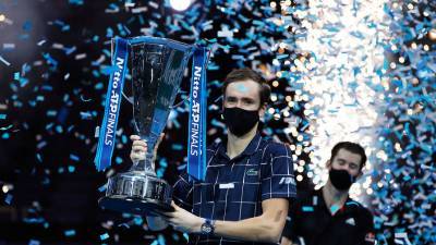 Кафельников прокомментировал победу Медведева на Итоговом турнире ATP