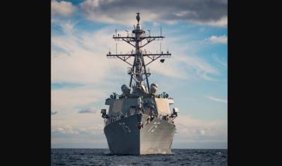 Американский эсминец USS Donald Cook идет в Черное море: на борту крылатые ракеты "Томагавк" с дальностью 2500 км
