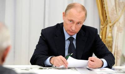Владимир Путин подписал закон о повышении налога на доходы для богатых