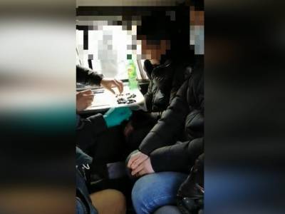 Полиция изъяла у нижегородца 59 пакетиков с наркотиками