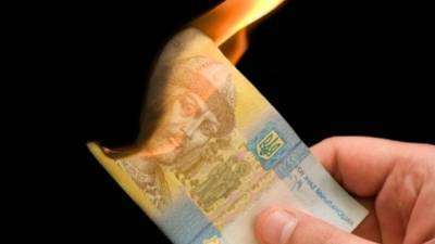 Дефолт в Украине, эксперт предупредил, каким будет доллар и что делать с деньгами: "Желательно перевести в..."