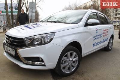 «Единая Россия» предложила обеспечить специальные тарифы в такси для врачей