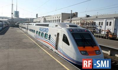 Россияне смогут доехать на поезде из Москвы до Санкт-Петербурга за два часа