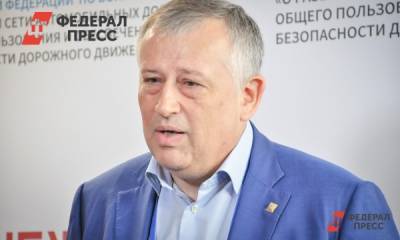 Дрозденко обсудит с депутатами Заксобрания Ленобласти свалки и аварийное жилье