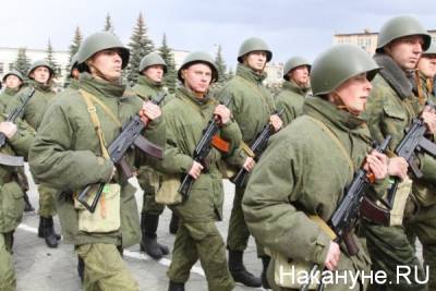 353 призывника из Екатеринбурга пополнят ряды российской армии
