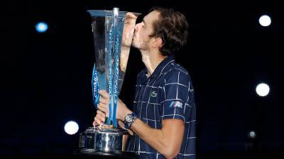 Семин прокомментировал победу Медведева на Итоговом турнире ATP