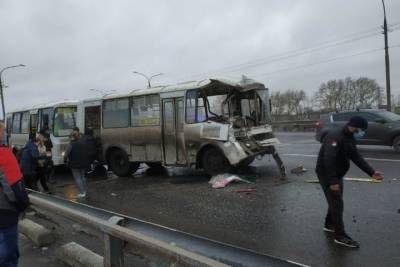 В Архангельске на Краснофлотском мосту произошло крупное ДТП