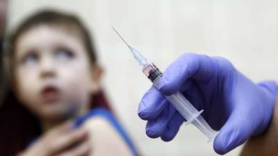 Названа дата появления вакцины от коронавируса в Украине