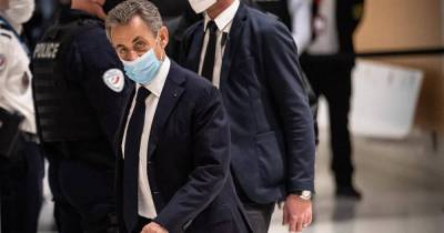 Дело обвиняемого в коррупции Саркози начинает рассматривать суд Парижа